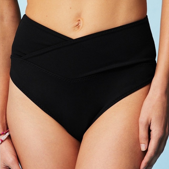 Fabletics High-Waisted Cross Over Swim Bottom Sz Large - Picture 1 of 6